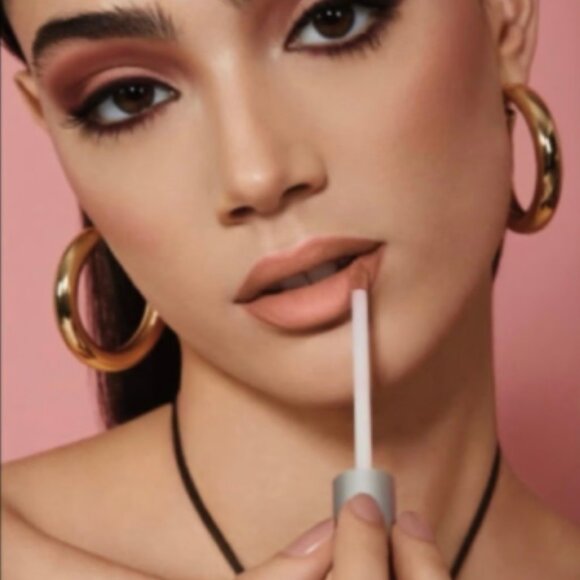 Buxom Full On Plumping Lip Velvety Smooth Matte* in BRUNCHING - 4.2 ml NIB - Picture 4 of 9